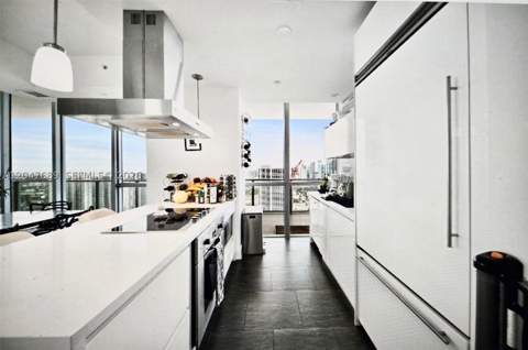1100 Biscayne Blvd 3708, Miami FL - photo 8 of 18