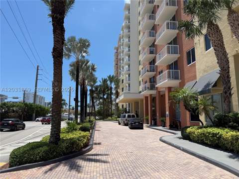 18800 NE 29th Ave 405, Aventura FL - photo 13 of 43