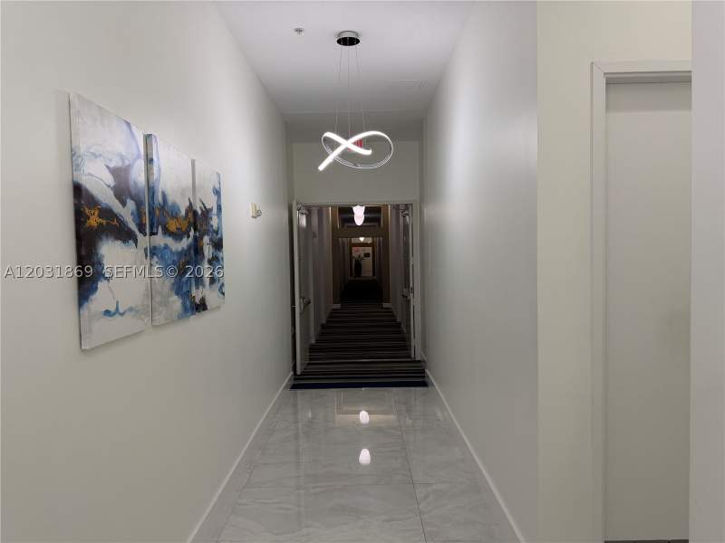 2 bedroom Condominium at 18800 NE 29th Ave 405, Venture At Aventura East, Aventura — photo 4