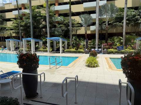 18800 NE 29th Ave 405, Aventura FL - photo 8 of 43