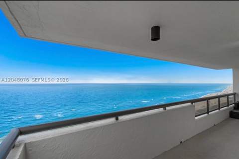2555 Collins Ave 1101, Miami Beach FL - photo 12 of 41