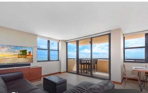 2555 Collins Ave 1101, Miami Beach FL - photo 16 of 41