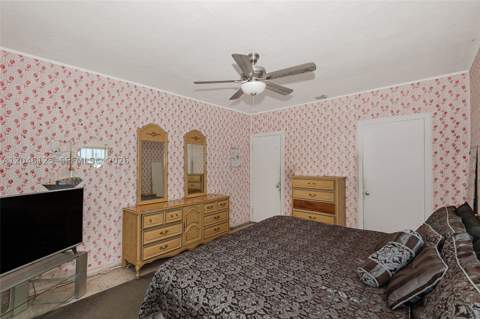 245 NE 48th St, Miami FL - photo 9 of 14