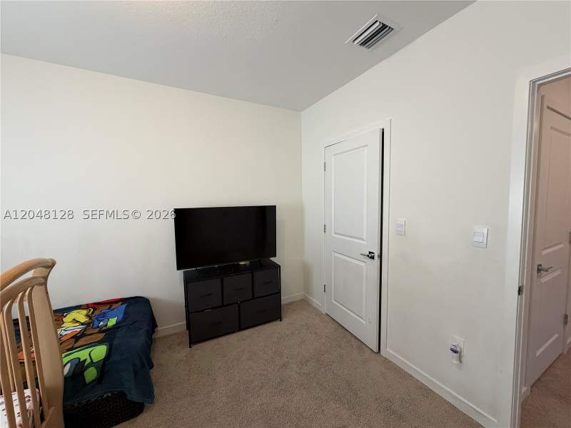4 bedroom Townhouse at 159 NE 13th Ter, Parker Point Townhouse, Homestead — photo 5