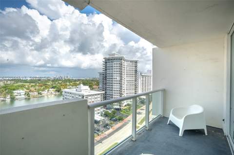5601 Collins Ave 1517, Miami Beach FL - photo 9 of 33