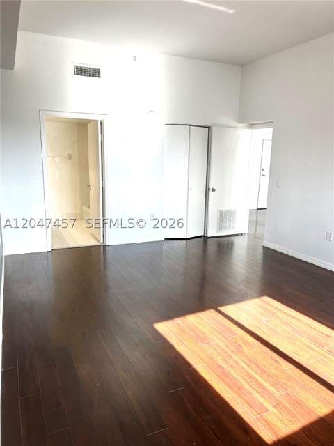 36 NW 6th Ave Ts-1, Miami FL - photo 10 of 13