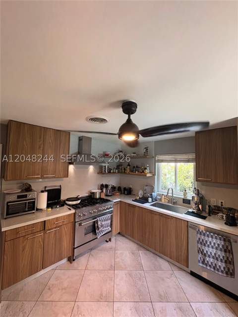 12125 NE 2nd Ave, North Miami FL - photo 21 of 54