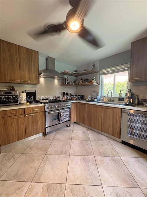 12125 NE 2nd Ave, North Miami FL - photo 23 of 54