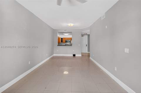 652 NE 63rd St 103, Miami FL - photo 10 of 33