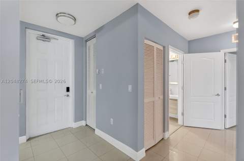 652 NE 63rd St 103, Miami FL - photo 11 of 33