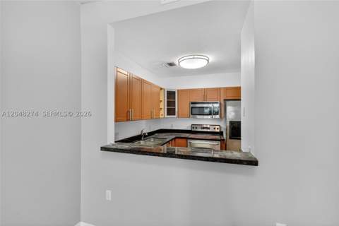 652 NE 63rd St 103, Miami FL - photo 7 of 33