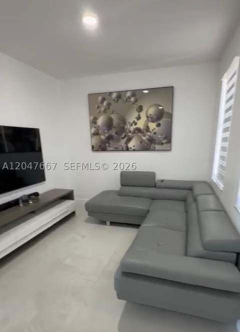 10904 SW 240th Ln, Homestead FL - photo 9 of 30