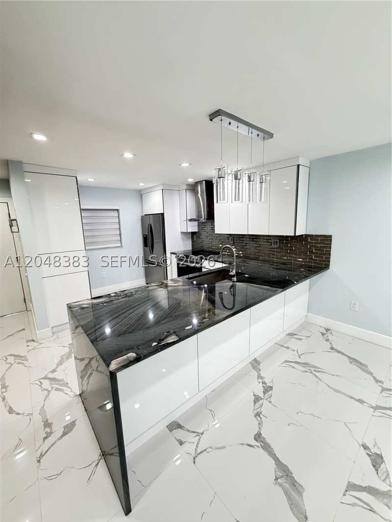2 bedroom Condominium at 1100 W 35th St 4, Bemar Patio Condo, Hialeah — photo 1