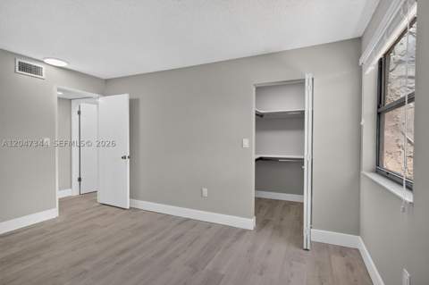 10080 NW 9th St Cir 204, Miami FL - photo 7 of 15