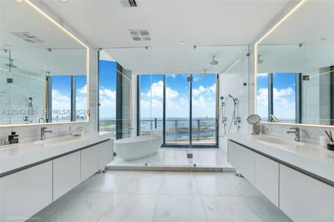 500 Alton Rd 4401, Miami Beach FL - photo 17 of 31