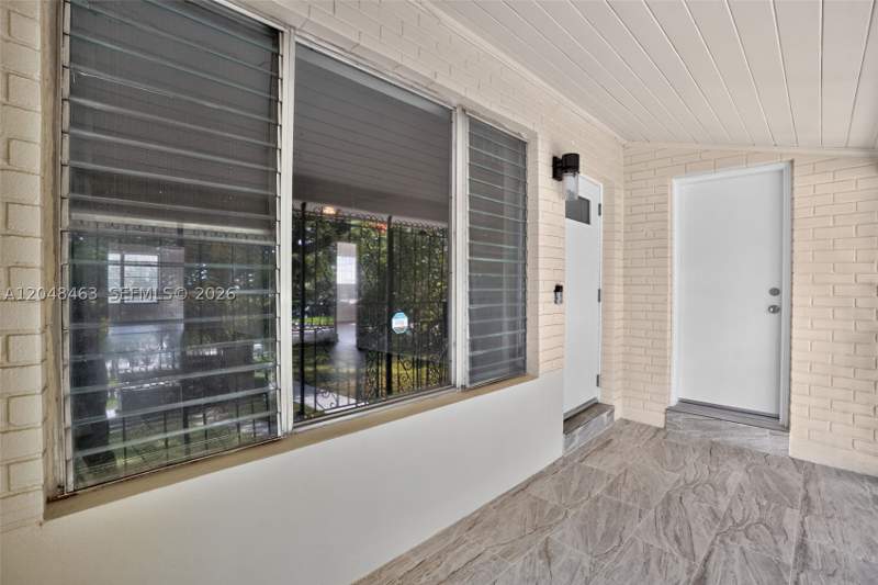 4 bedroom SingleFamilyResidence at 2323 NW 1st St, Glenroyal-Amd, Miami — photo 5