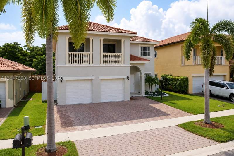 5 bedroom SingleFamilyResidence at 1351 NE 41st Pl, Cristys Homes, Homestead — photo 2