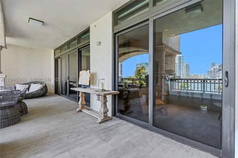 7042 Fisher Island Dr 7042, Miami Beach FL - photo 6 of 70