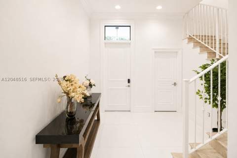 4724 SW 72nd St, Miami FL - photo 6 of 43
