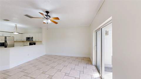 2221 SE 26th Ln 2221, Homestead FL - photo 17 of 54