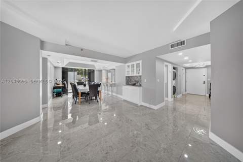 2800 Island Blvd 302, Aventura FL - photo 10 of 46