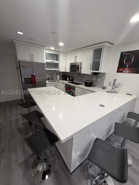 9520 SW 8th St 121, Miami FL - photo 10 of 21