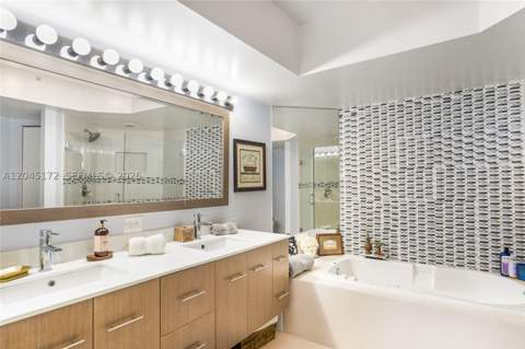 21055 Yacht Club Dr 2005, Aventura FL - photo 15 of 16