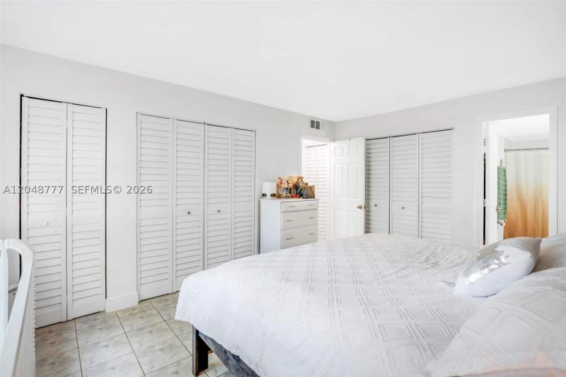 1 bedroom Condominium at 8501 NW 8th St 110, Summit Chase Condo, Miami — photo 5