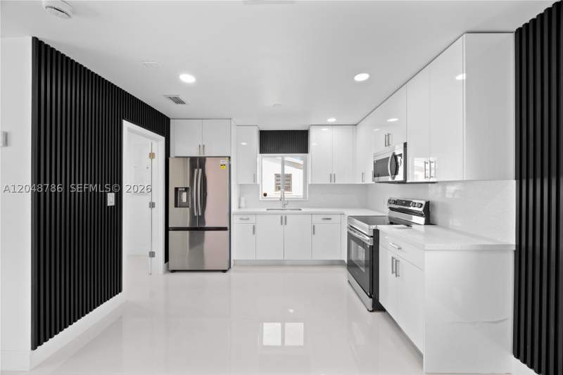 4 bedroom SingleFamilyResidence at 22503 SW 113th Pl, Richland Estates, Miami — photo 2