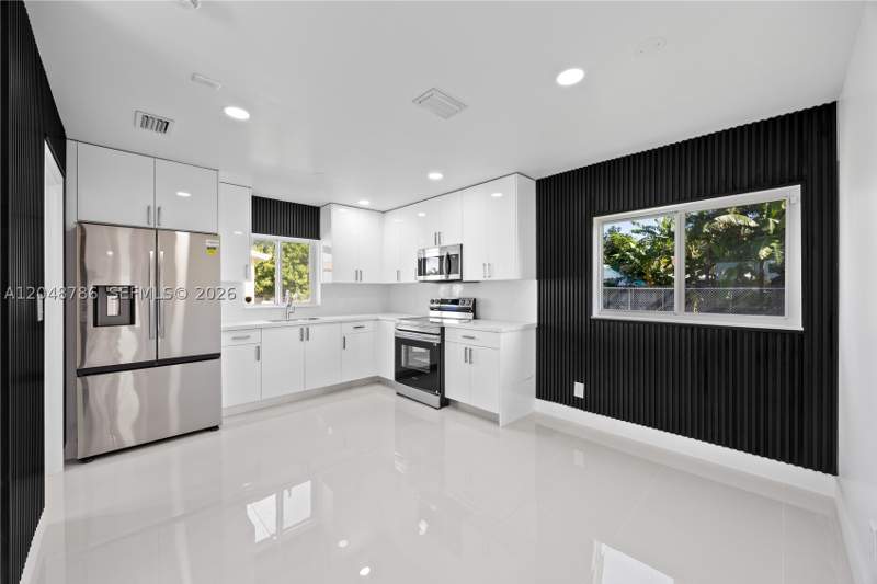 4 bedroom SingleFamilyResidence at 22503 SW 113th Pl, Richland Estates, Miami — photo 3