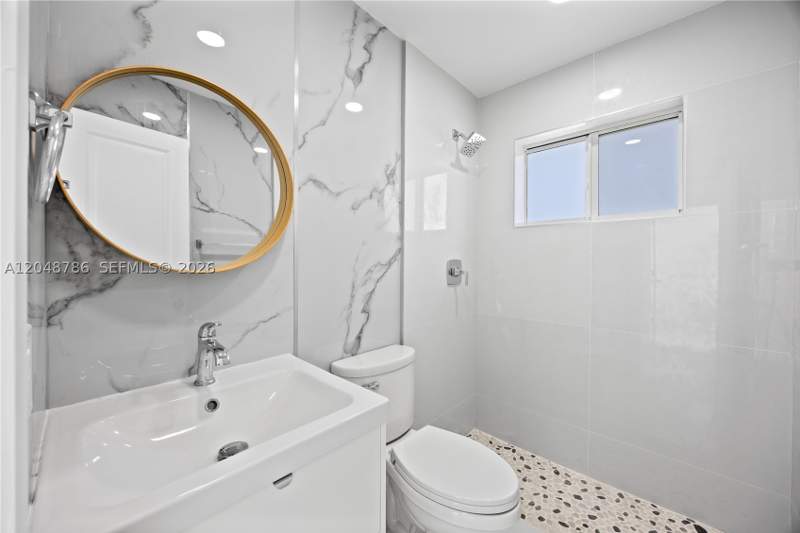 4 bedroom SingleFamilyResidence at 22503 SW 113th Pl, Richland Estates, Miami — photo 4