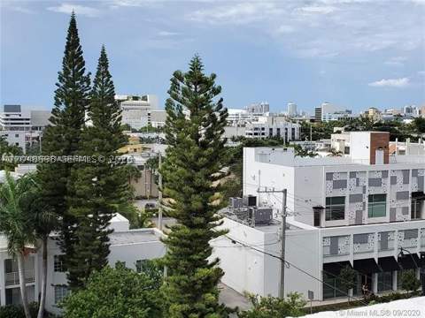 1345 West Ave 702, Miami Beach FL - photo 20 of 31