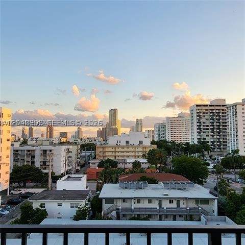 1345 West Ave 702, Miami Beach FL - photo 6 of 31