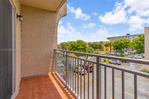 4715 NW 7th St 306-2, Miami FL - photo 18 of 27