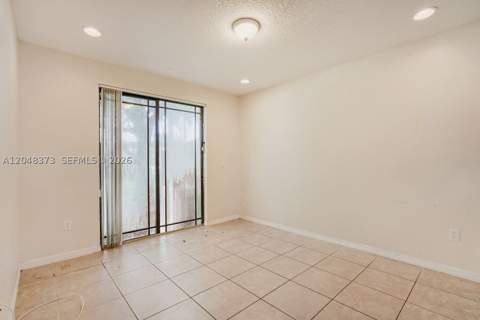 666 NE 35th Ave, Homestead FL - photo 12 of 29