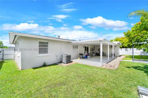 1759 W Mowry Ct, Homestead FL - photo 22 of 41