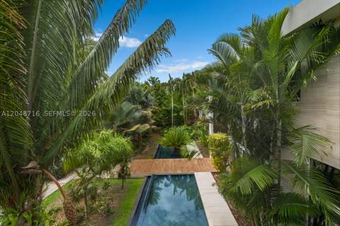 12900 SW 63rd Ave, Pinecrest FL - photo 7 of 55