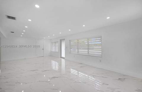2390 Service Rd, Opa Locka FL - photo 11 of 19