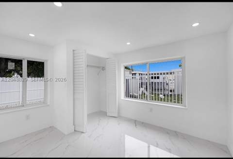 2390 Service Rd, Opa Locka FL - photo 8 of 19