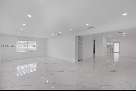 2390 Service Rd, Opa Locka FL - photo 9 of 19
