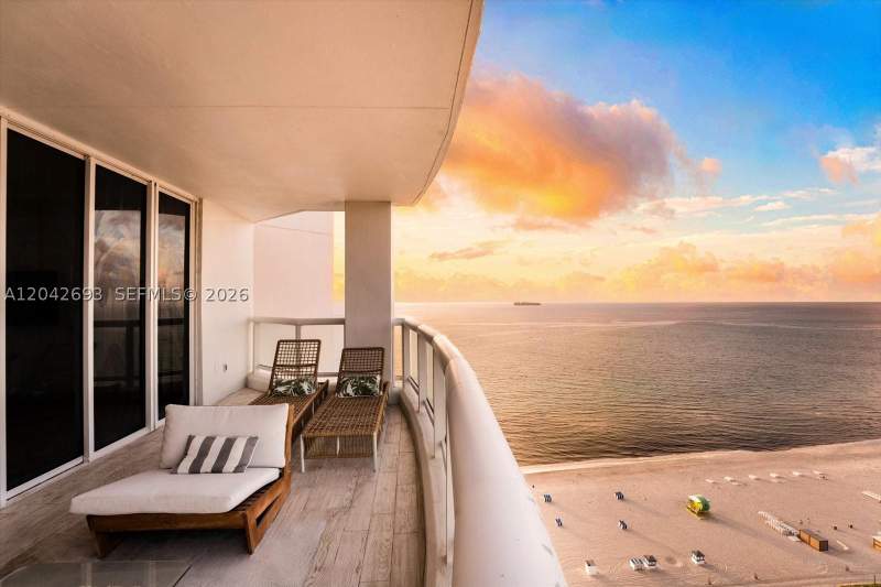 2 bedroom Condominium at 4201 Collins Ave 2301, La Tour Condo, Miami Beach — photo 2