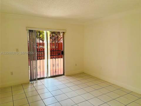 5705 W 20th Ave 101, Hialeah FL - photo 6 of 11