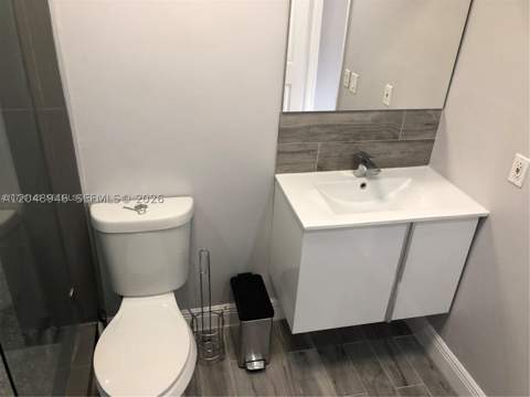 43 NE 12th Ave 43, Homestead FL - photo 16 of 26