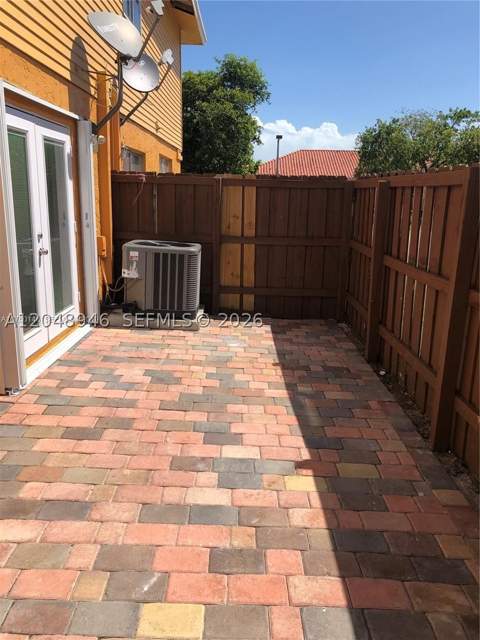 43 NE 12th Ave 43, Homestead FL - photo 24 of 26