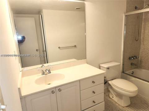 19370 Collins Ave 517, Sunny Isles Beach FL - photo 9 of 24