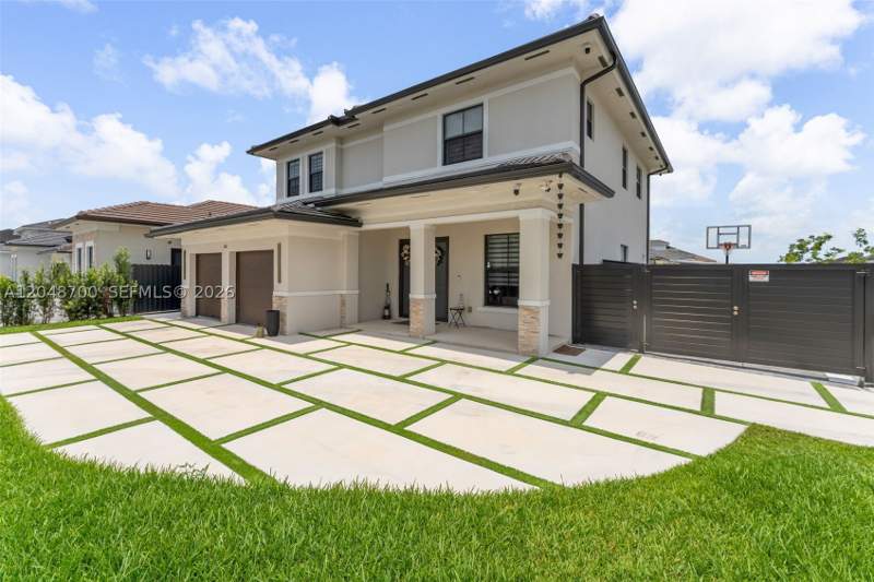 4 bedroom SingleFamilyResidence at 1810 SW 144th Ave, J G Heads Farms Sub, Miami — photo 2