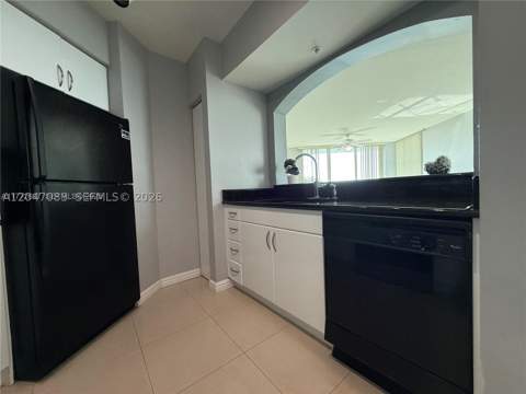 9201 Collins Ave 521, Surfside FL - photo 20 of 39