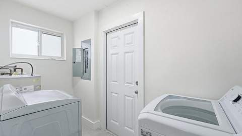 21020 Highland Lakes Boulevard, Miami FL - photo 21 of 57
