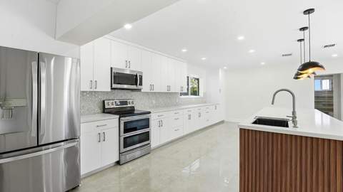 21020 Highland Lakes Boulevard, Miami FL - photo 8 of 57