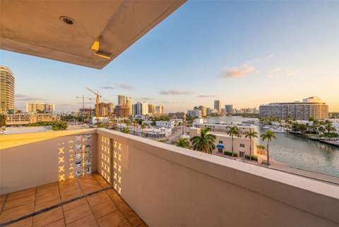 7118 Bonita Dr 705, Miami Beach FL - photo 13 of 32